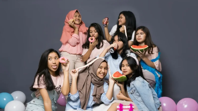 red light area in agar malwa